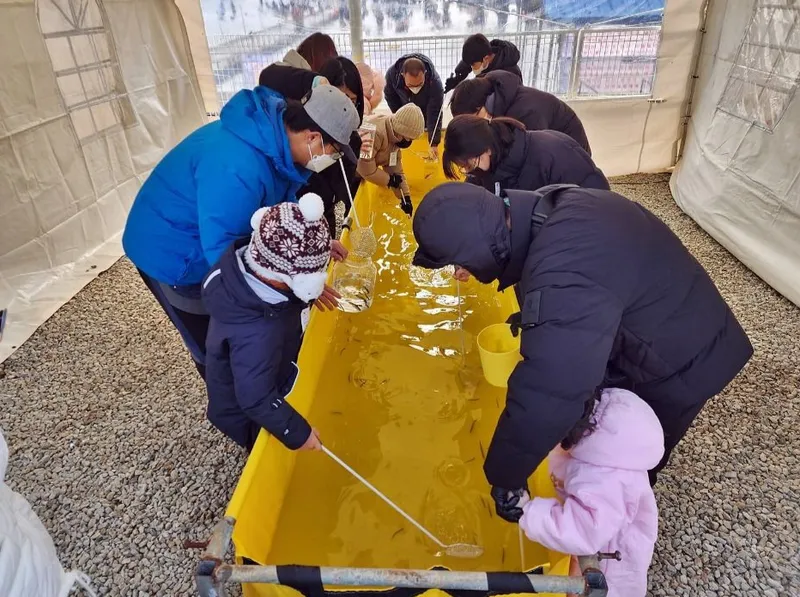 사진 - 대한민국 구석구석, 안성 동막골 빙어축제