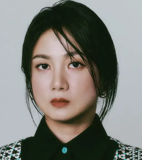 박나래 vs 前 매니저, 반전의 카톡 공개…경력·4대 보험 논란