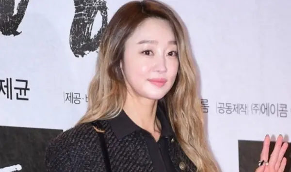 불륜설 딛고 결혼한 배우 최여진 7개월째 텐트 신혼집 생활 근황